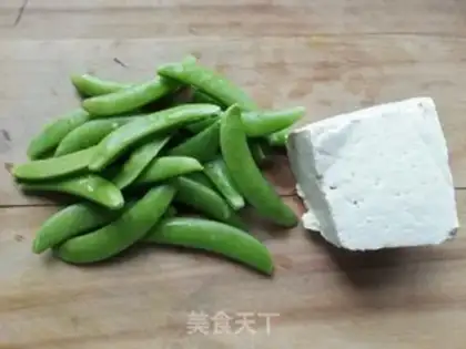 Make Sweet bean horns and tofu step 0