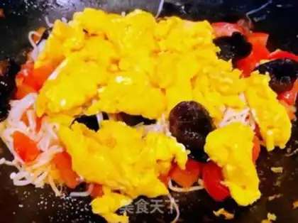 Make Potatoes, fungus, and eggs step 9