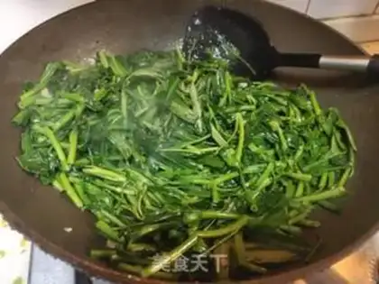 Make Garlic cabbage step 2
