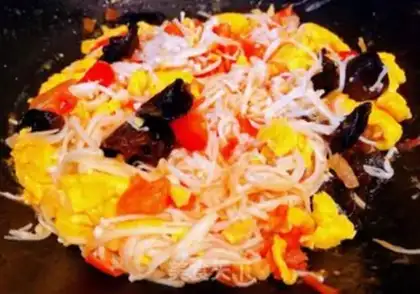 Make Potatoes, fungus, and eggs step 10