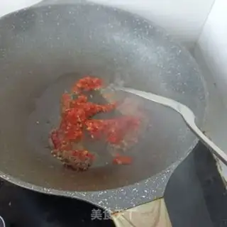 Make Cracked peppers, radish, croquettes step 3