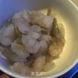 Make Shrimp cuisine step 2