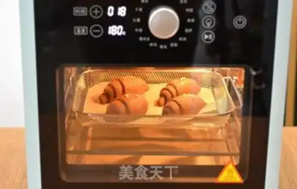 Make Black all-wheat toast and salt rolls step 16