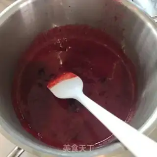 Make Cherry pistachio vanilla cheese mousse step 8