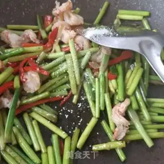 Make Garlic shrimp step 18