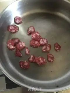 Make Blackwood onion fried sausage step 3