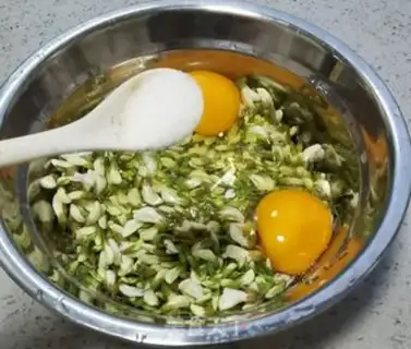 Make Eggcakes step 2