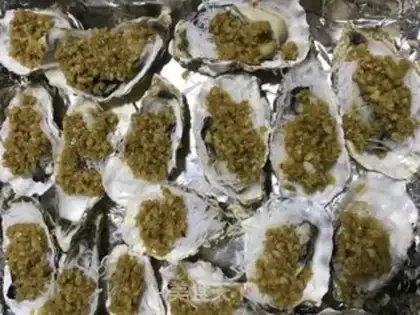 Make A garlic fan roasted avil step 4