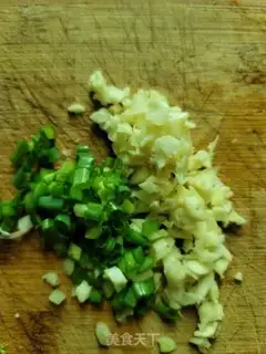 Make Shrimp mixed with stork step 1