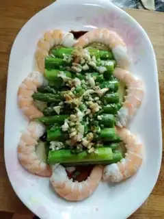 Make Shrimp mixed with stork step 8