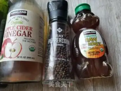 Make Vegetable salad and vinegar step 1