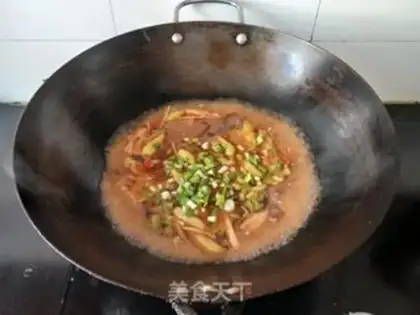 Make Golden mushrooms and pepper pig blood step 10
