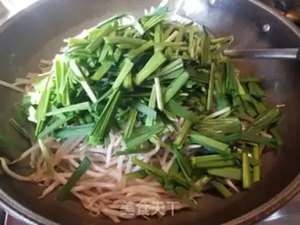 Make The bean sprouts with duck blood step 8