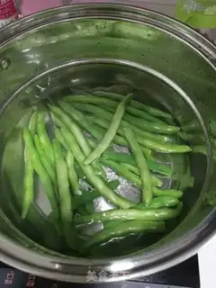 Make Five flowers and four beans step 2