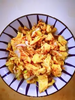Make Onion fried eggs step 7