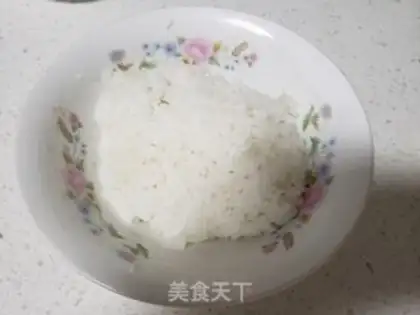 Make Pyramid duck egg fried rice step 0