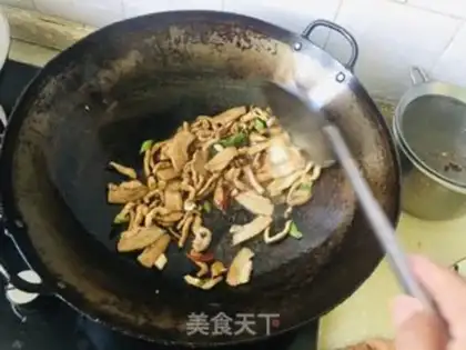 Make Garlic fried meat step 5