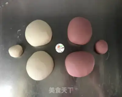 Make Peanut butter, two-coloured buns step 4