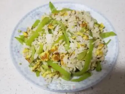 Make Pyramid duck egg fried rice step 6