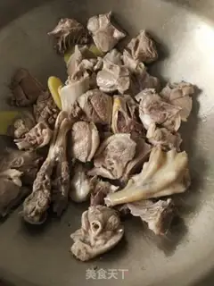 Make Tea mushrooms, duck soup step 4