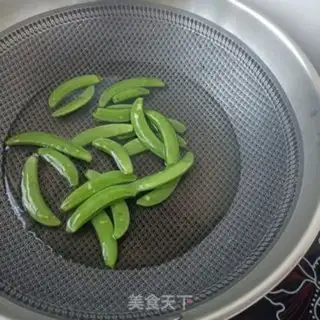 Make Spicy sausage and sweet beans step 1