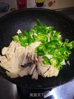 Make Scrambled chili step 5