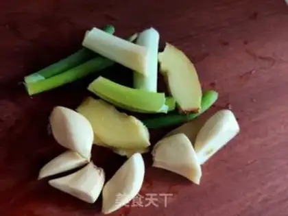 Make Home-cooked fish step 3