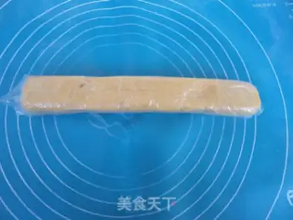 Make Pine cookies step 6