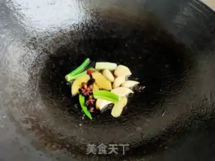 Make Home-cooked fish step 8