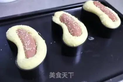 Make Sausage sesame bread step 10