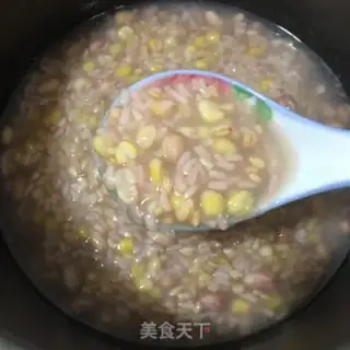 Make Peanut corn porridge step 4