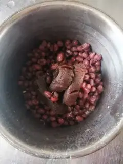 Make Razor bean is burning step 2