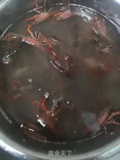 Make Spicy lobster step 0