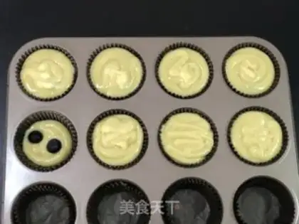 Make Blueberry marignon cake step 11