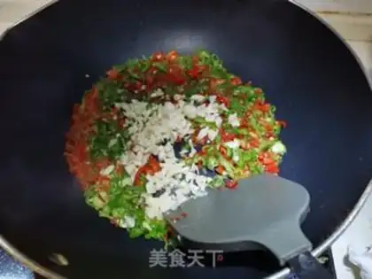 Make Cream peppers and eggs step 2