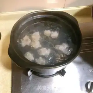 Make The ribs feed soup step 3