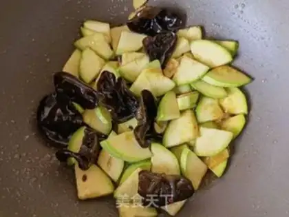 Make Onion mollusks step 7