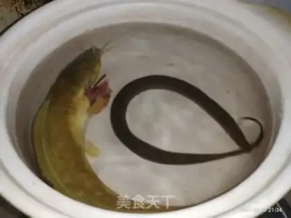 Make Porridge for the poaching fish step 0