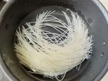 Make radish and eggs for Tommy step 7