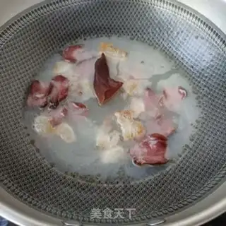 Make Porky larvae step 8