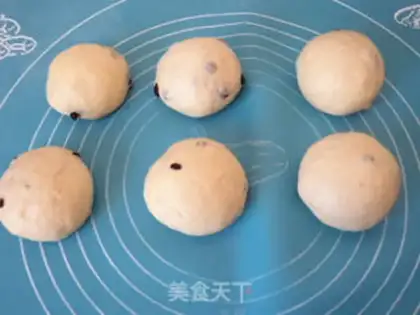 Make Blueberry rolls step 5