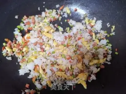 Make Egg fried rice step 5