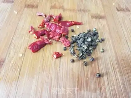 Make A fan of the pickles step 3