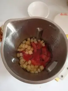 Make Apple tomato juice step 3