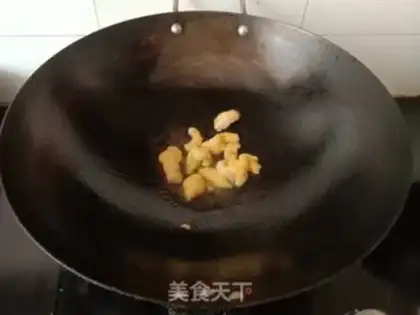 Make Chicken and garlic cabbage step 1