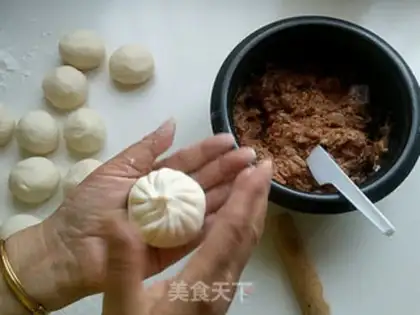 Make Fresh meat buns step 12