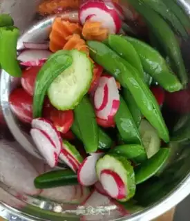 Make Sweet bean shrimp salad step 7