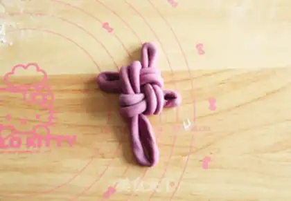 Make Lucky Kim Won-bao and China mixed up. Head step 14