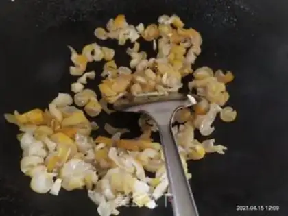 Make Garlic pickles step 4