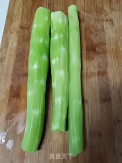 Make Sesame sauce with silk step 0